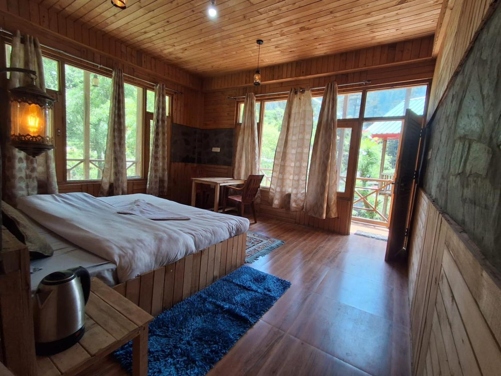The Cozy Cabin, Jibhi Banjār المظهر الخارجي الصورة