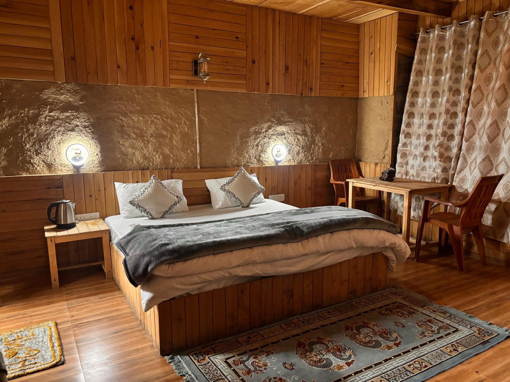 The Cozy Cabin, Jibhi Banjār المظهر الخارجي الصورة