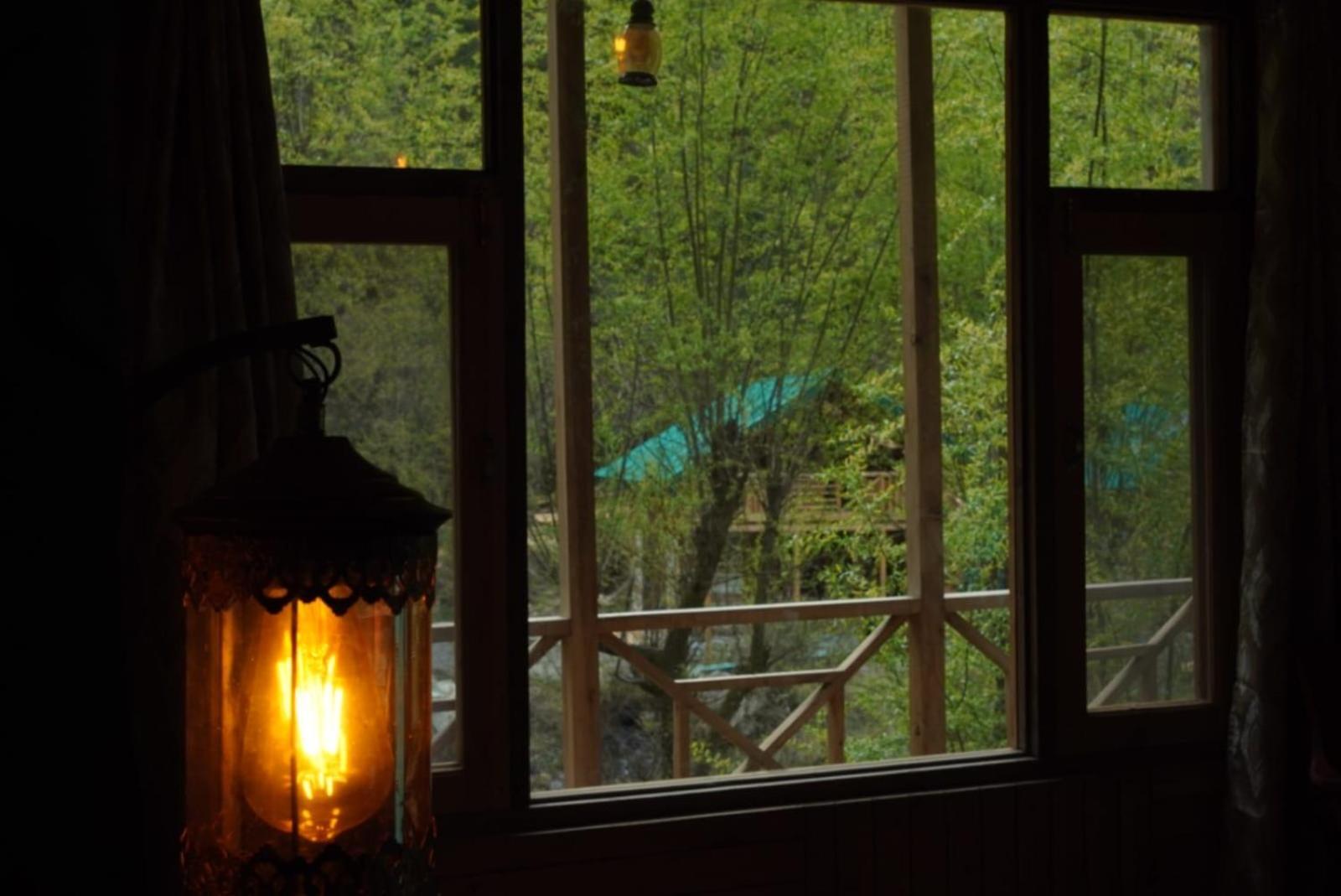 The Cozy Cabin, Jibhi Banjār المظهر الخارجي الصورة